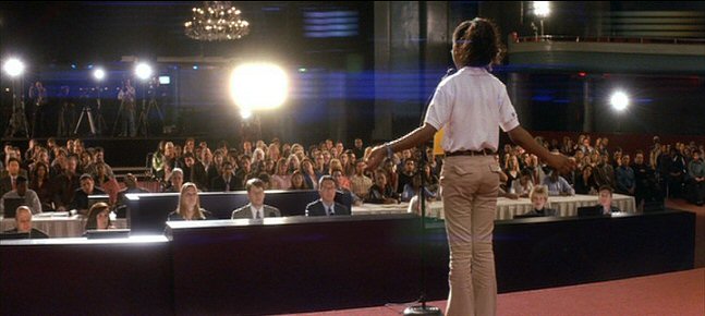 Here is a frame from "Logan's Run" that also shows an anamorphic lens flare: Here is a frame from "Logan's Run" that also shows an anamorphic lens flare: